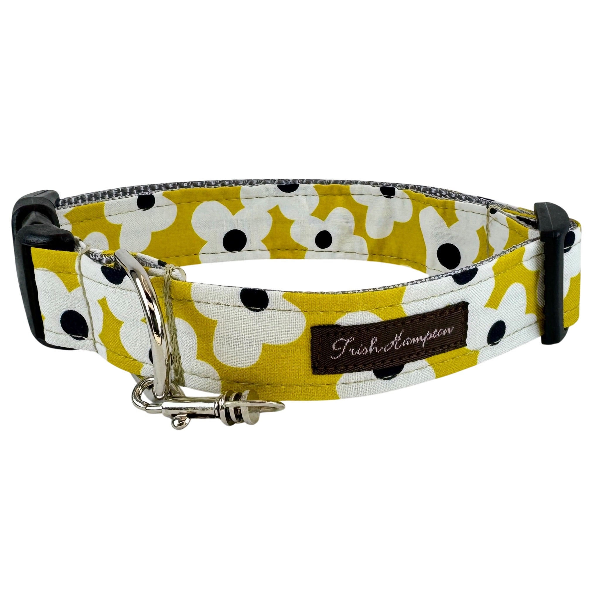 Mustard, White, Black Daisies Dog Collar -1088 - Main Image